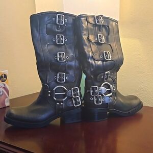 Knee High Buckle Beauty Boots